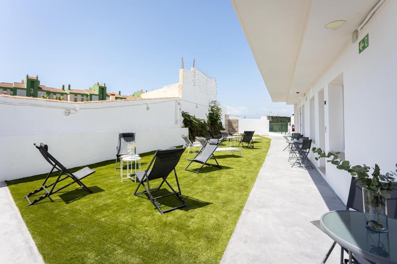 Apartamentos La Pelusa Málaga Dış mekan fotoğraf